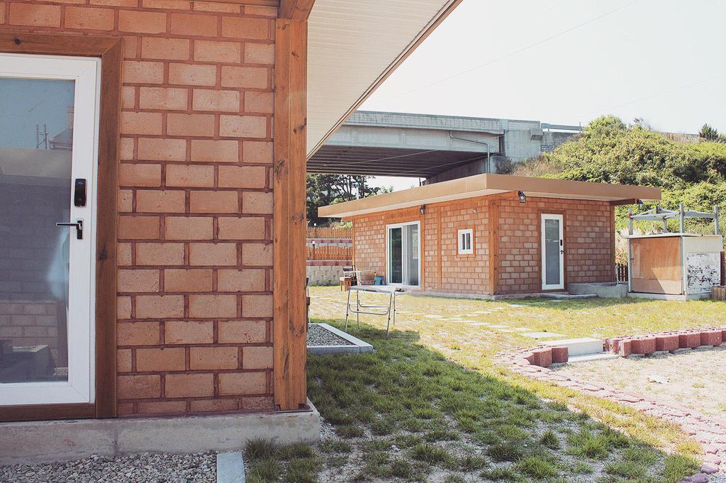Tobang Red Clay Pension Pchohang Exteriér fotografie